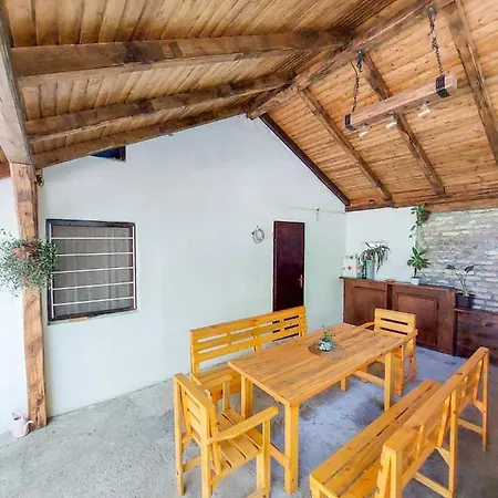 Sapat Sume Holiday home *